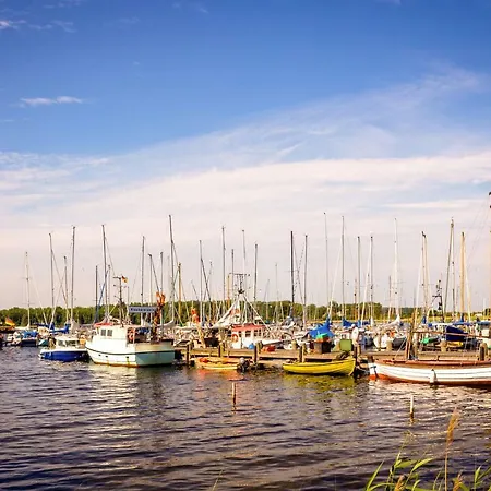 Baltic Sea Quartier Mit Schwimmbad Und Ostseeblick Apartment *